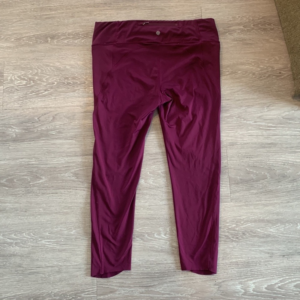 Athleta leggings in dark pink/purple